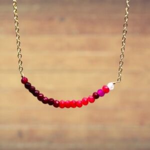 Indio Jewelry New Shades of Red Gold Minimalist Stone Necklace #7053